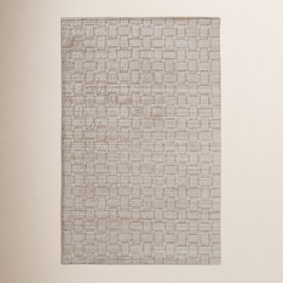 Kentoria Hand-Woven Rug