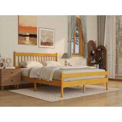Traditional Style Queen Size Bed with Headboard and Footboard, Pinewood Bed with Strengthened Bed Frame ,Walnut ,Natural