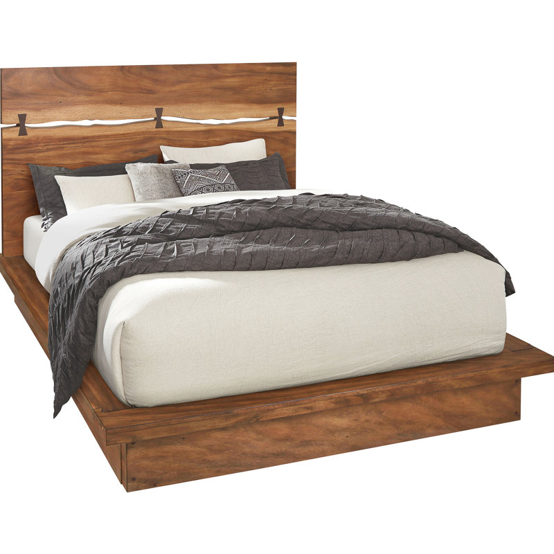 Grand lit plateforme en bois noyer, menuiserie apparente et lit de mobilier de chambre à coucher fonctionnel en noyer, panneau avec variations de placage naturel, moderne