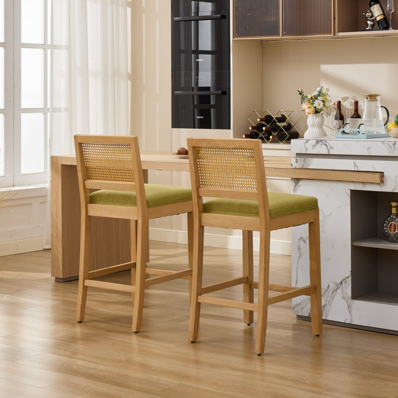 Tabourets de bar Havenwood en bois massif avec dossier en rotin et coussin en lin, Natural+Green