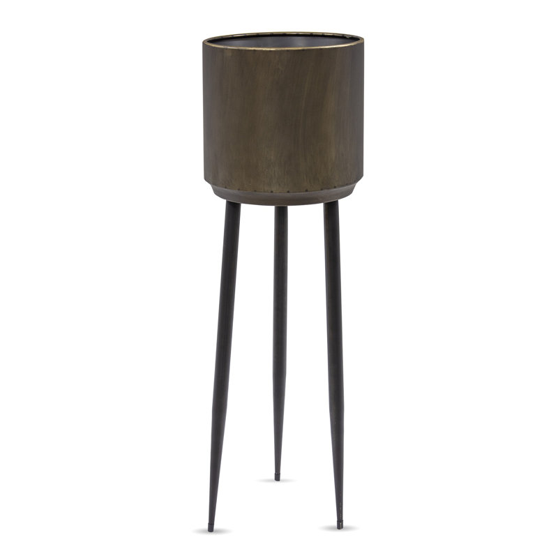 Farrelly Metal Pot Planter