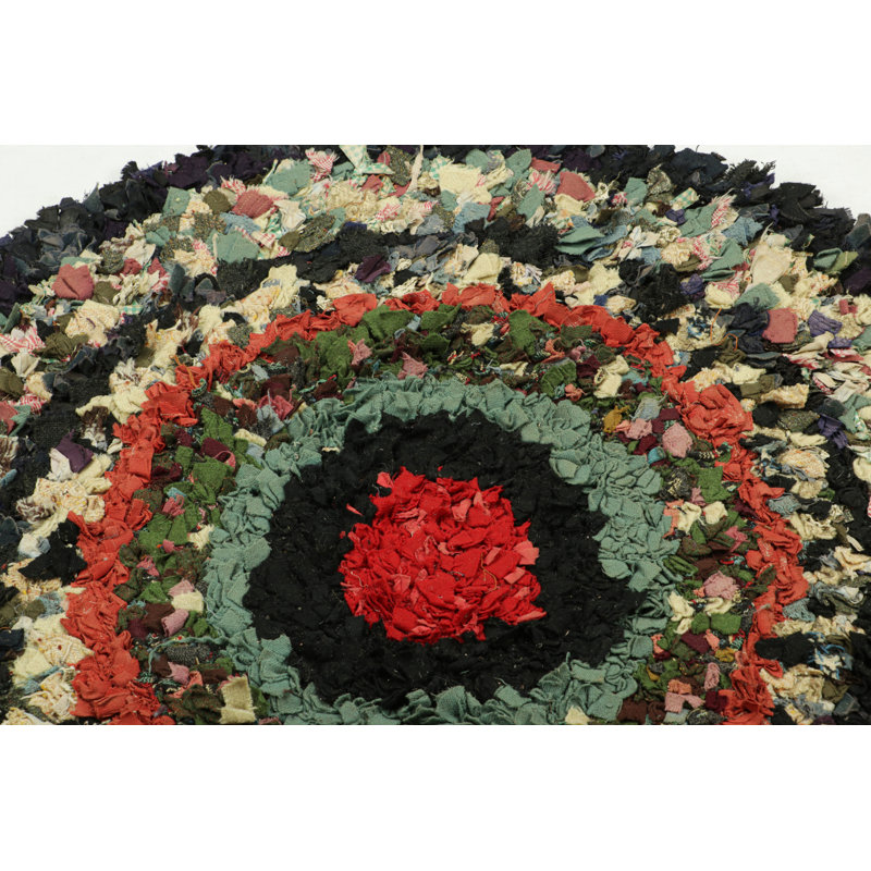 One-of-a-Kind 2'10x2'10 Area Rug