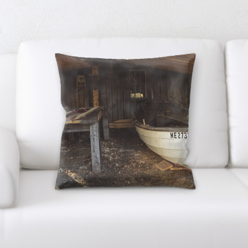 Coussin ancien et abandonné Lomba