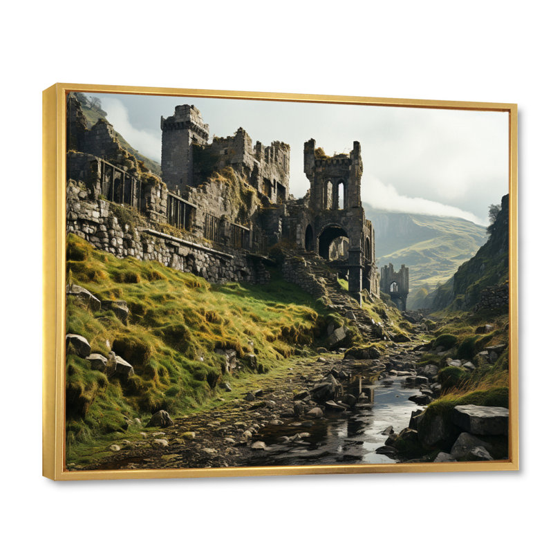 Irlande, château mystique I, H 16 po x l 32 po x P 1 po, Cadre flottant doré