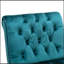 Fauteuil d'appoint confortable en velours sans accoudoirs pour diverses pièces, rehaussant le style intérieur