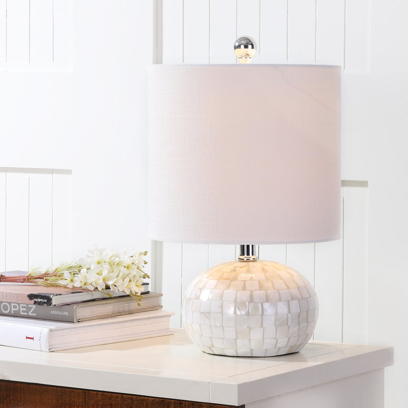 Lampe de table en blanc 16 po Chery