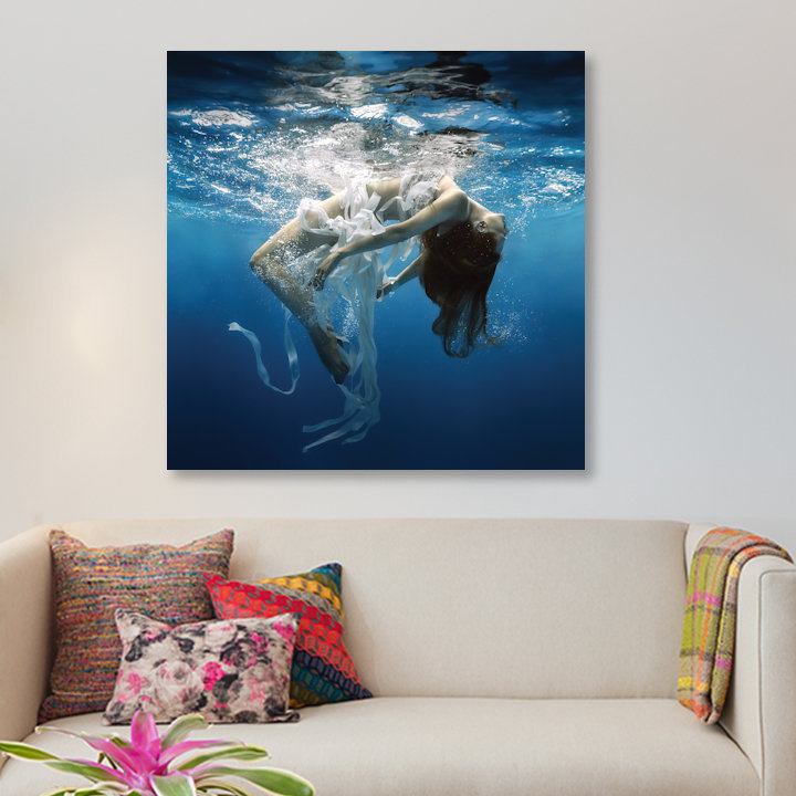« charme », impression sur toile, H 26 po x l 26 po x P 1,5 po