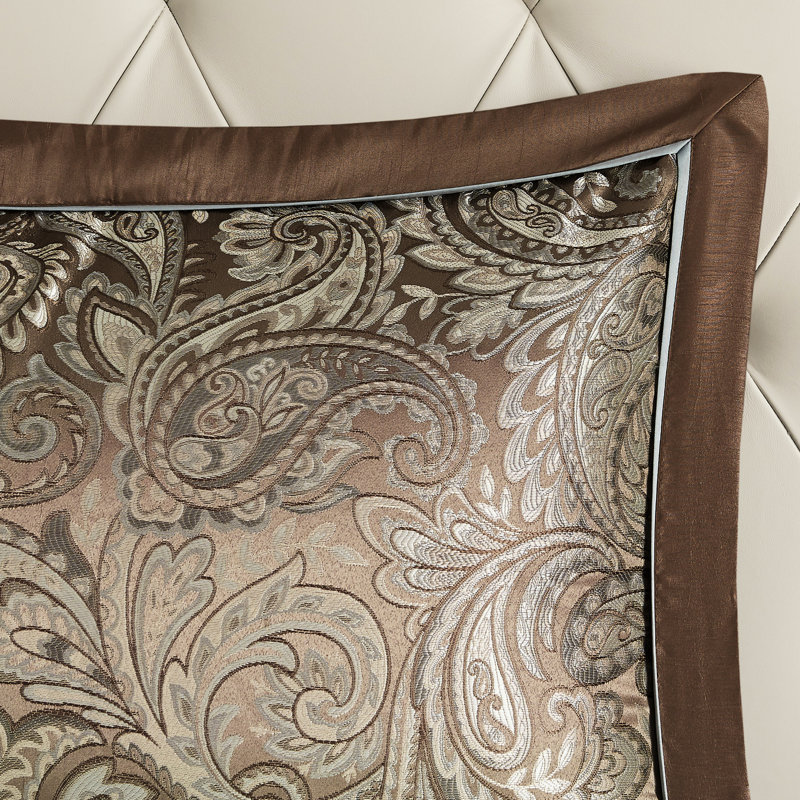 Édredon 12 pièces avec draps en coton rouge. Comprend un édredon, des taies décoratives, des coussins décoratifs, une jupe et de la literie