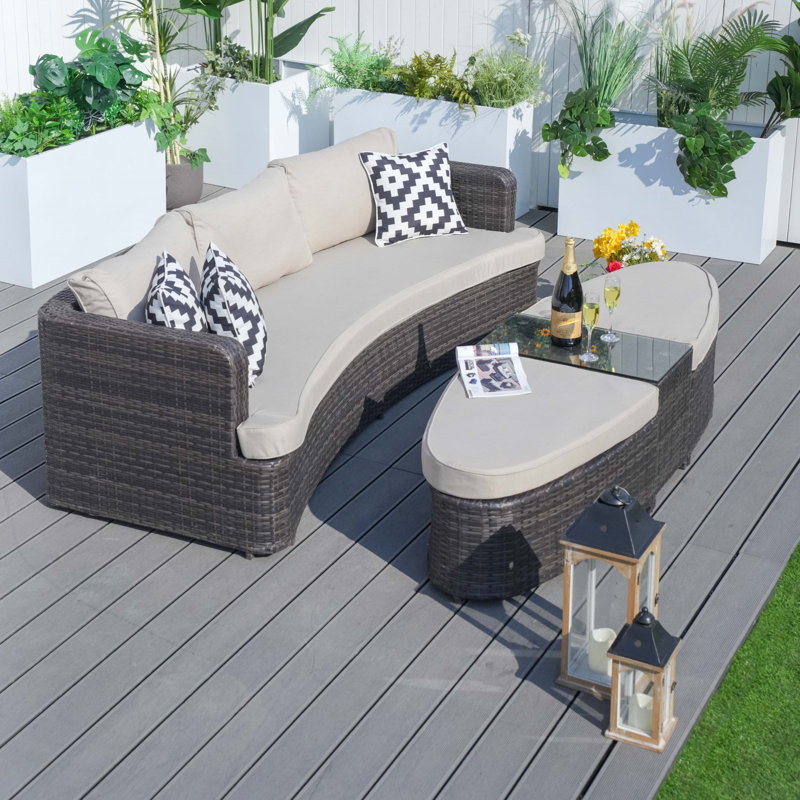 Irith 5-Piece Outdoor Wicker Aluminum Chaise Lounge with Cushions and Table