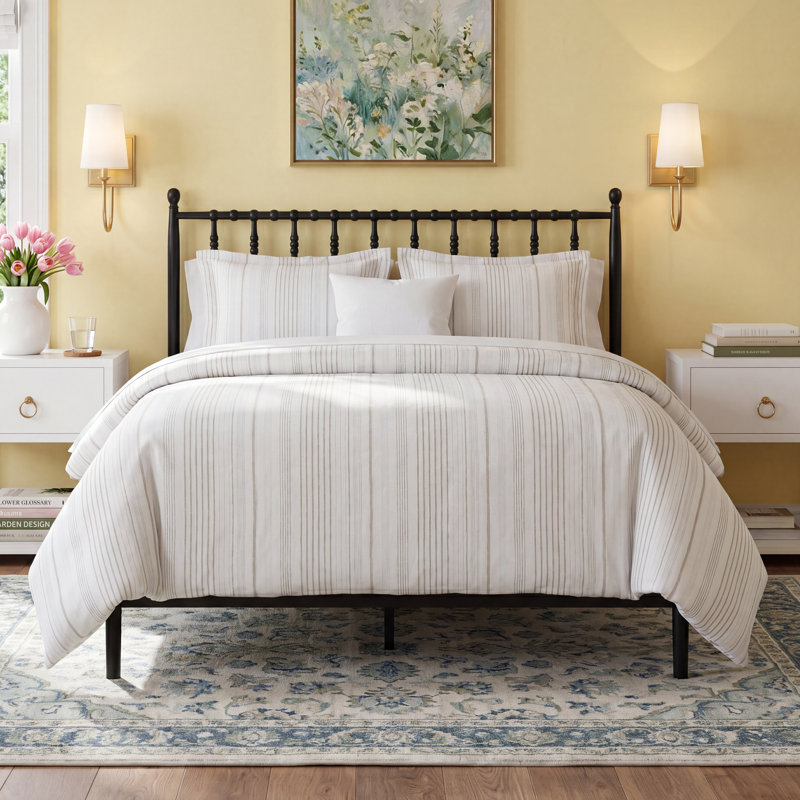 Asami White 100% Cotton Comforter Set, King Comforter + 2 Shams