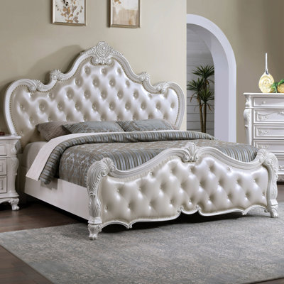 Telven Bed