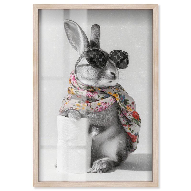 «Glam Roll Rabbit Bathroom Decor Shadowbox» par Art Remedy, Crème, crème, H 16 po x l 11 po