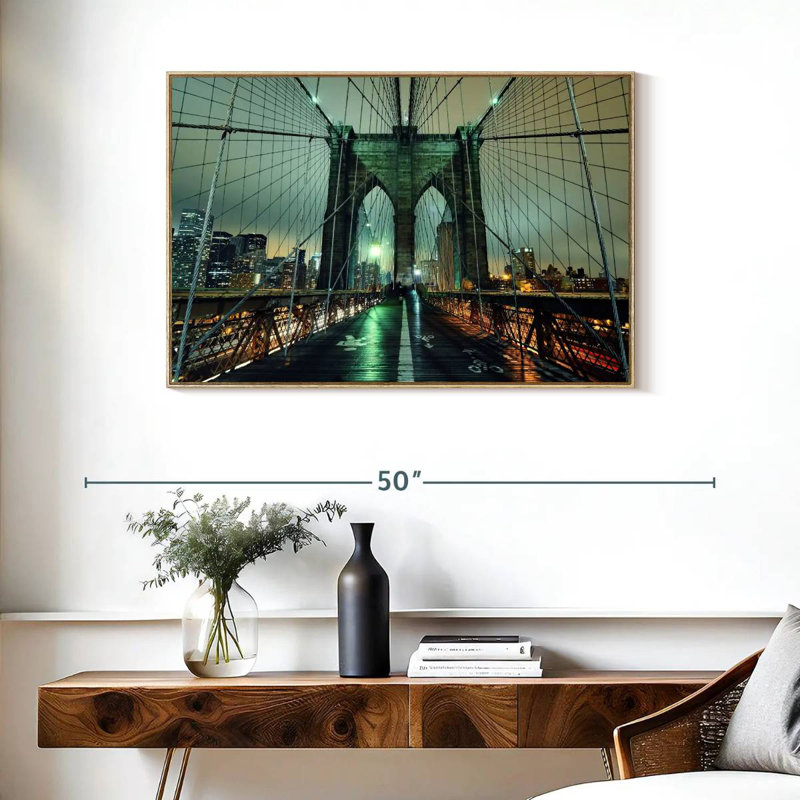 Brooklyn Bridge Nightfall, Cadre flottant en bois naturel, 37 po x 25 po