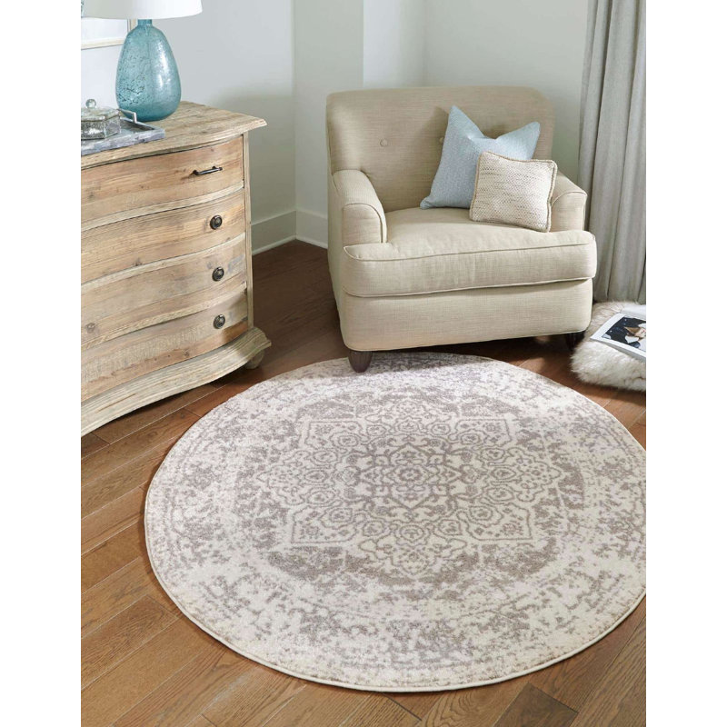 Mirielle Oriental Indoor Rug, Oval 7'10" x 10'