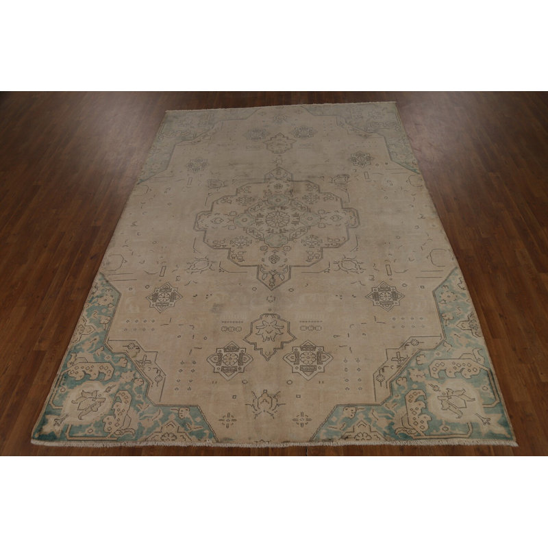 Tapis traditionnel en laine à motif géométrique 7 x 10