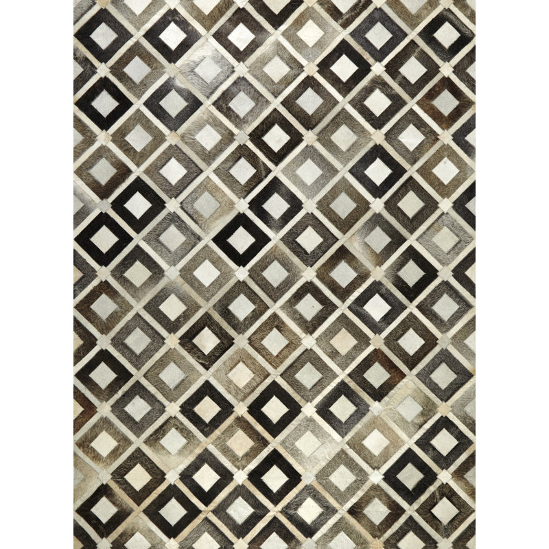 Hollywood Cowhide Geometric Area Rug in Gray/Black