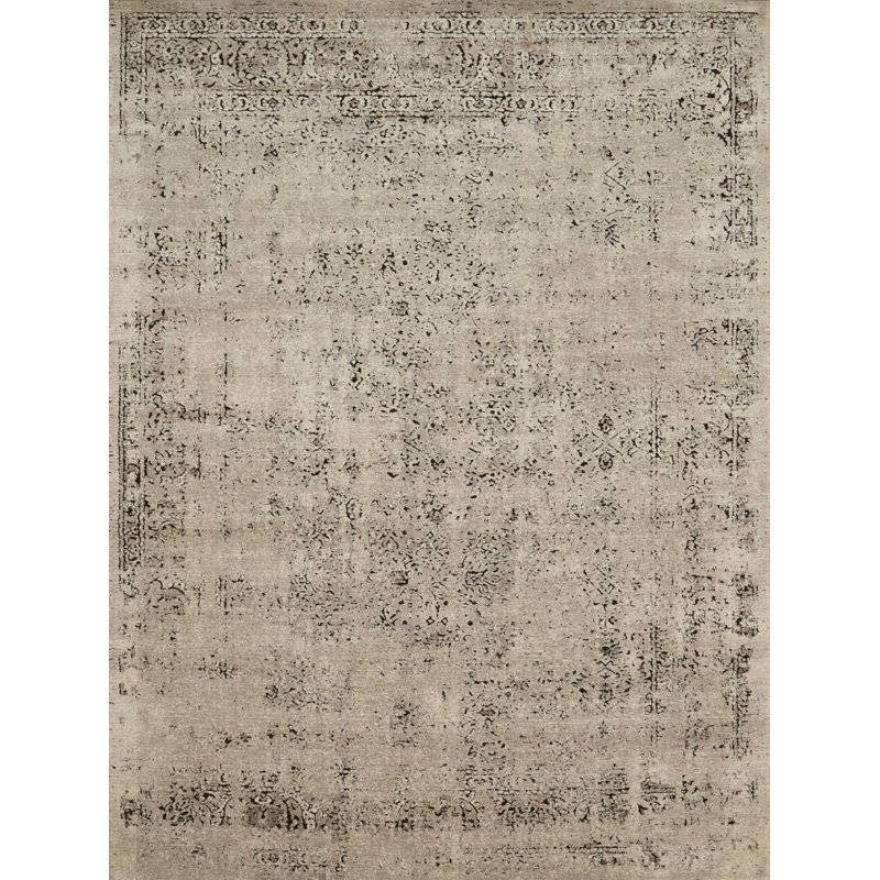 Mahfuze Oriental Indoor Rug, Rectangle 2'7" x 4'