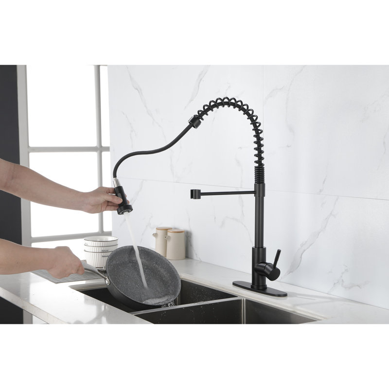 Robinet de cuisine noir mat avec bec rétractable en acier inoxydable, facile à utiliser en noir, buse rotative à 360 ° pour un nettoyage quotidien
