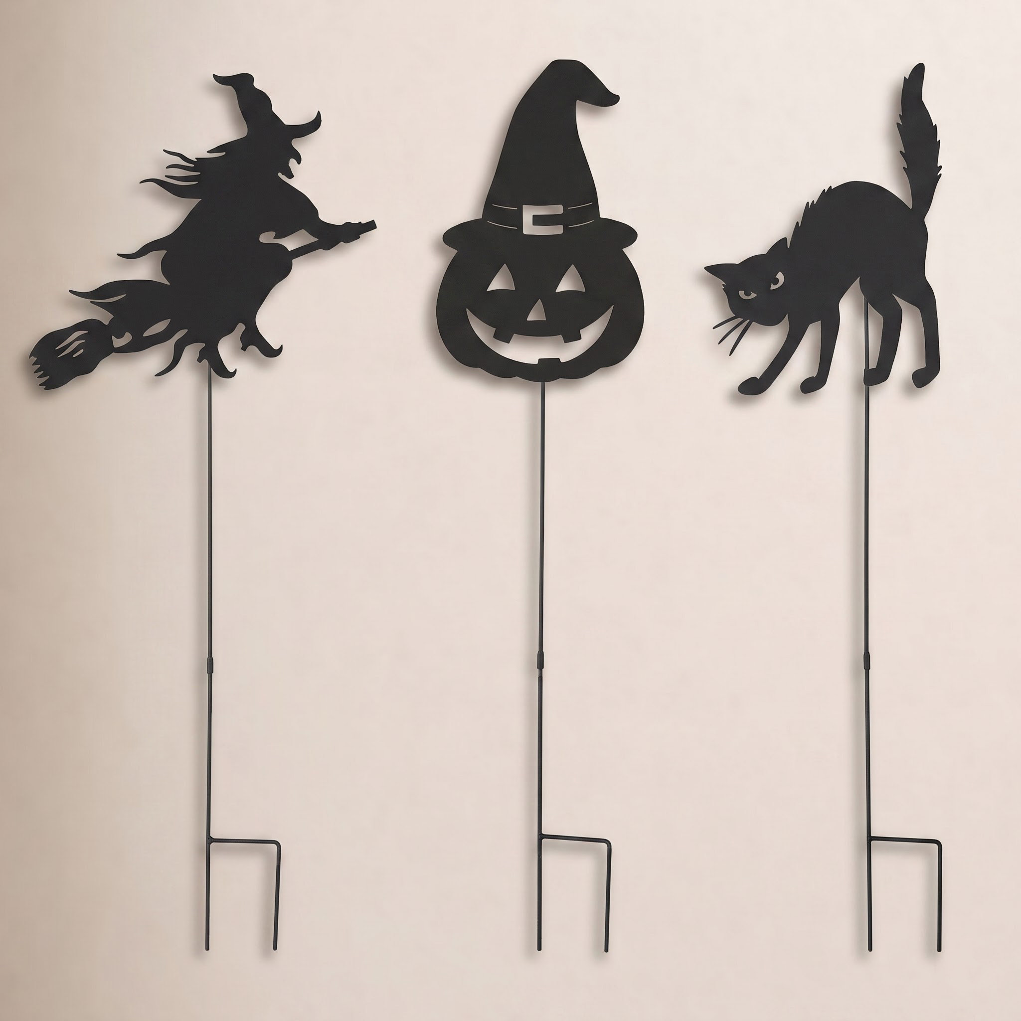 The Holiday Aisle® Metal Halloween Decoration & Reviews | Wayfair