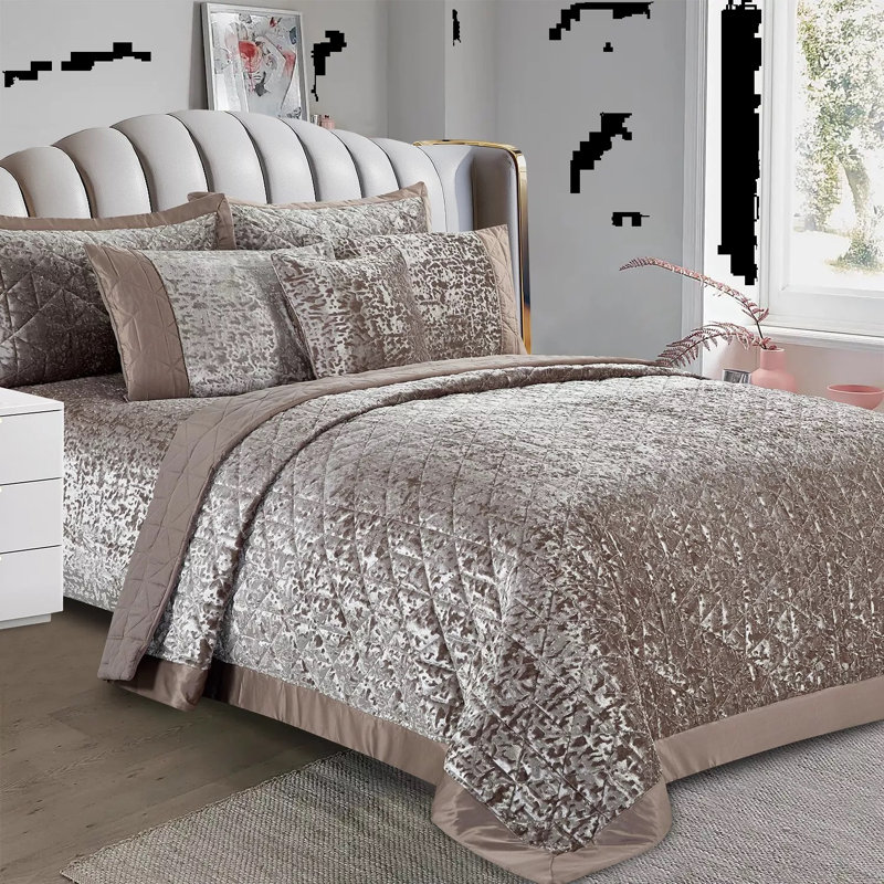 Polyester Bedspread with Pillow Shams Included, Double Quilt + 2 Standard Shams, Mink