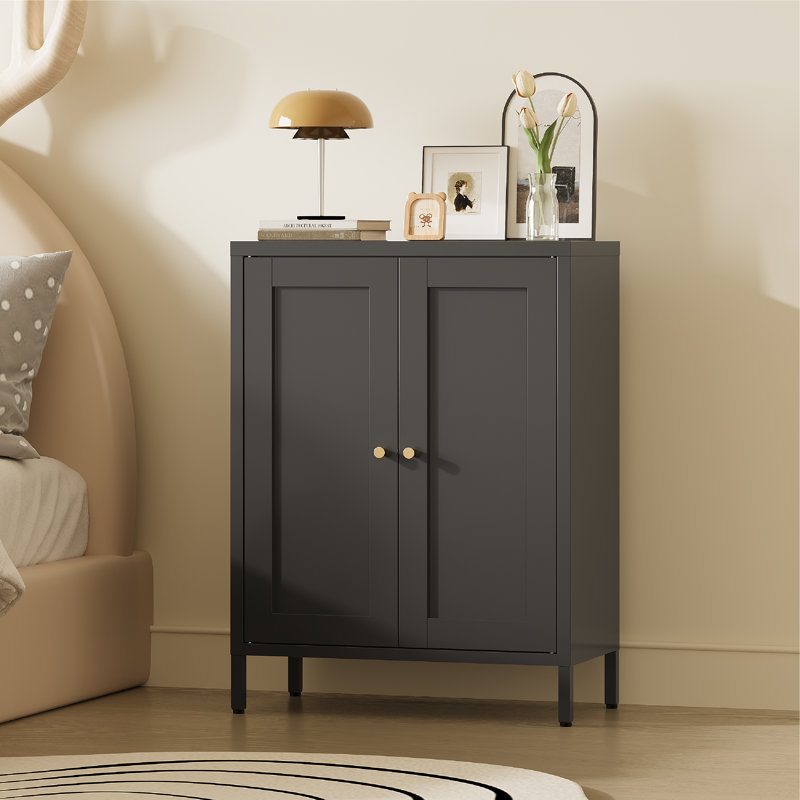 Armoire d'appoint en métal 31,5 po de hauteur avec 2 portes et 2 tablettes réglables, Noir