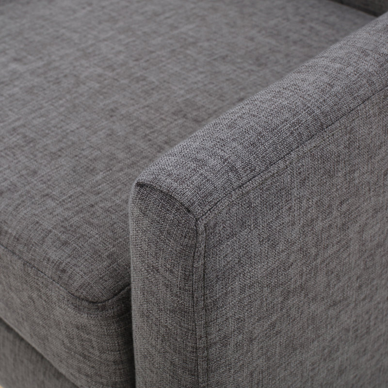 Fauteuil d'appoint moderne de style Mid-Century en polyester de 72,39 cm de largeur Samiya. Ses dimensions sont de P 27,5 po x l 28,5 po x H 36,5 po. Un assemblage sera requis.