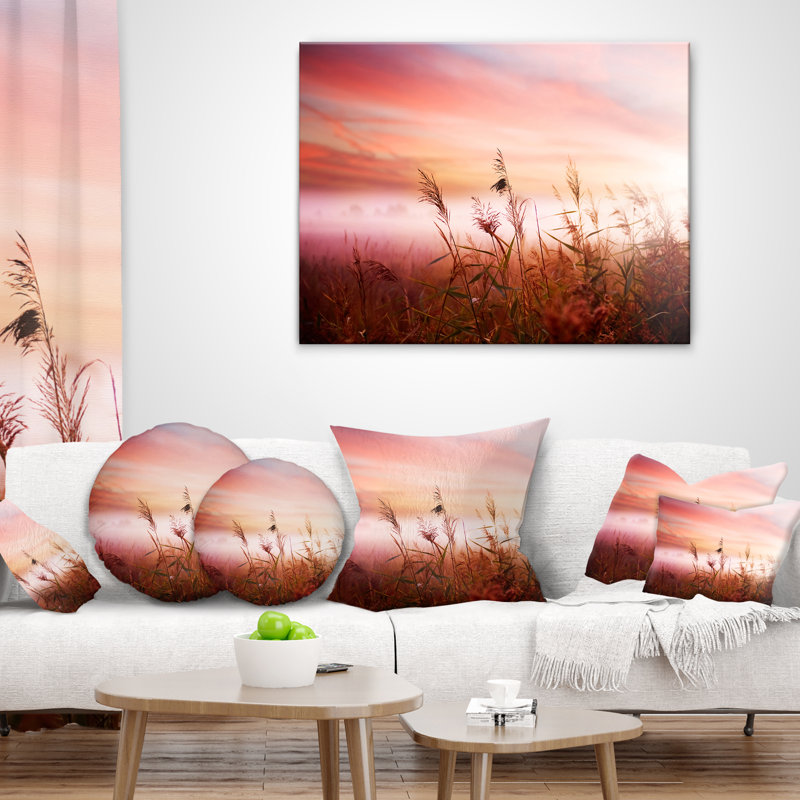 Coussin imprimé paysage brumeux avec brume matinale, 16 po x 16 po, Coussin décoratif