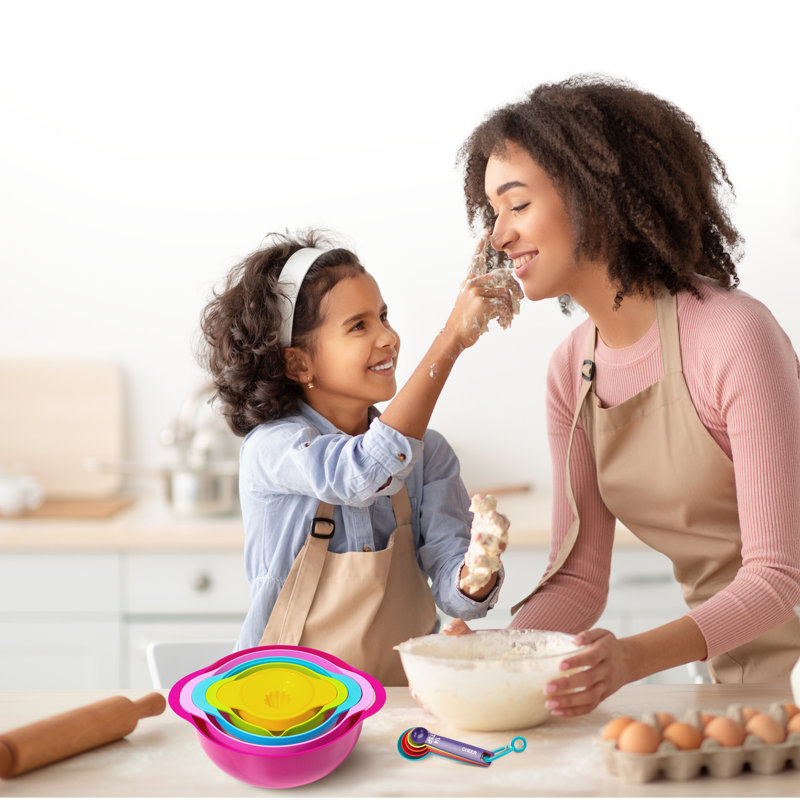 Plastic Nested Mixing Bowl Set