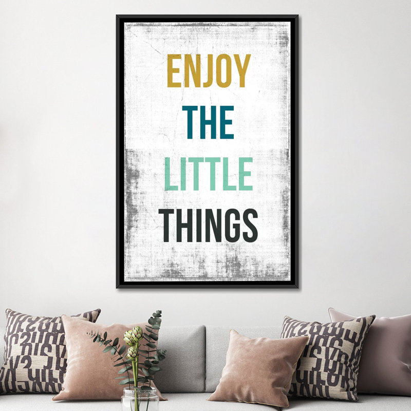 « adore the little things », art textuel sur toile, H 60 po x l 40po x P 1,5 po, Toile avec cadre noir, Pas de tapis