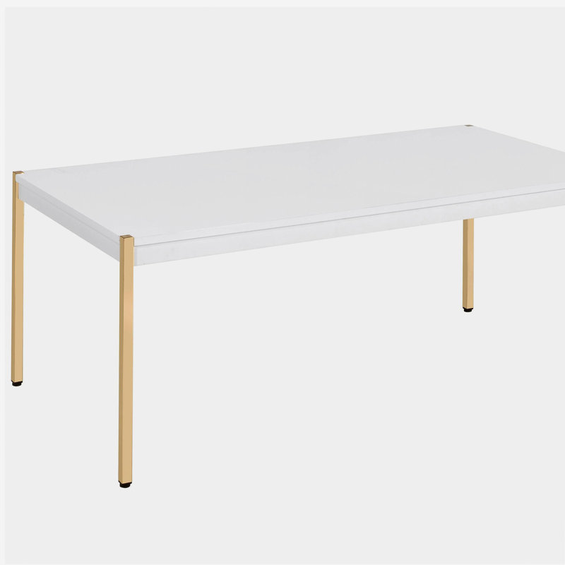 Table basse rectangulaire blanche et dorée