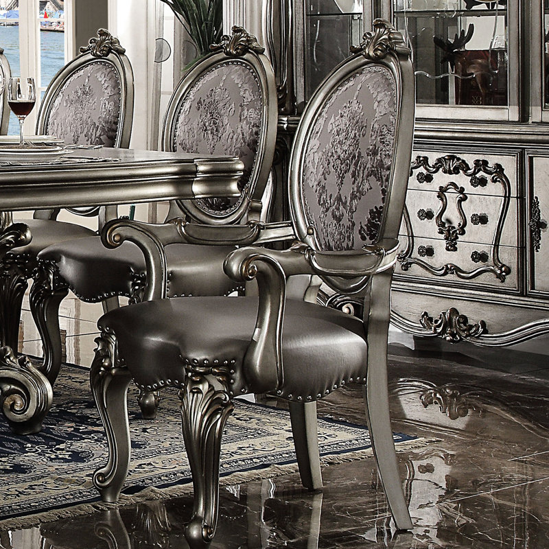 Fauteuils avec accoudoirs en argent et platine antique 2 - Coussin de soutien élégant, paire d'appoint élégants