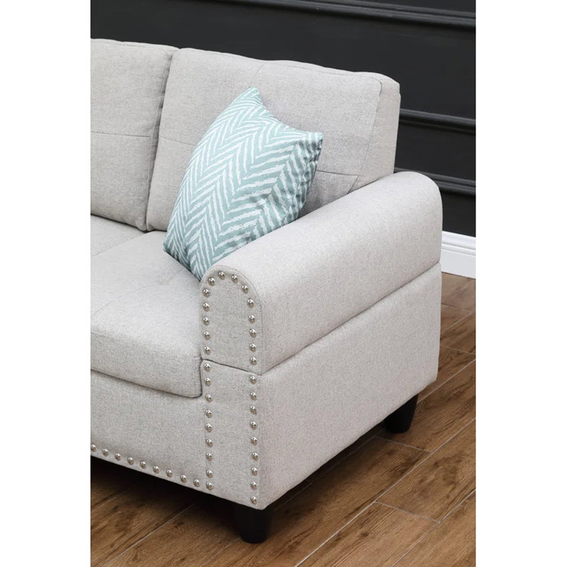 Canapé modulaire en L 3 pièces beige, pouvant accueillir quatre personnes confortablement pour le cinéma et les jeux, siège central escamotable avec porte-gobelets, espace de rangement pour coussins décoratifs, pieds à profil bas, solide et d'ingénierie