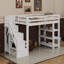 Lit mezzanine simple avec tablettes, escalier de rangement, petite armoire et lumière DEL