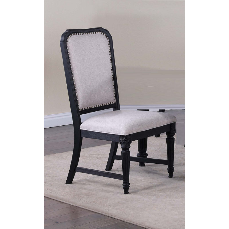 Magnifique chaise de salle à manger traditionnelle