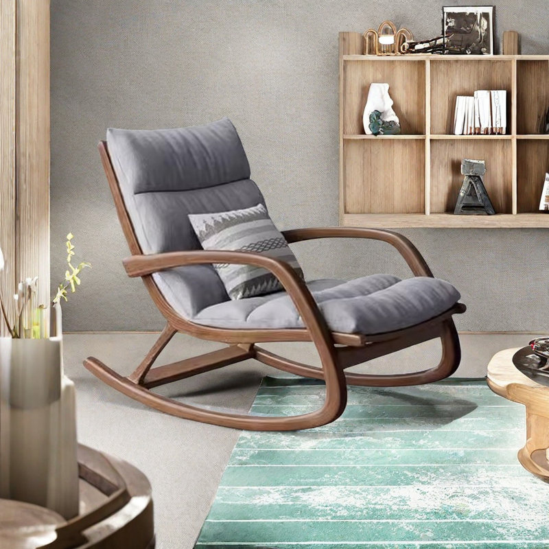 Chaise berçante en bois massif