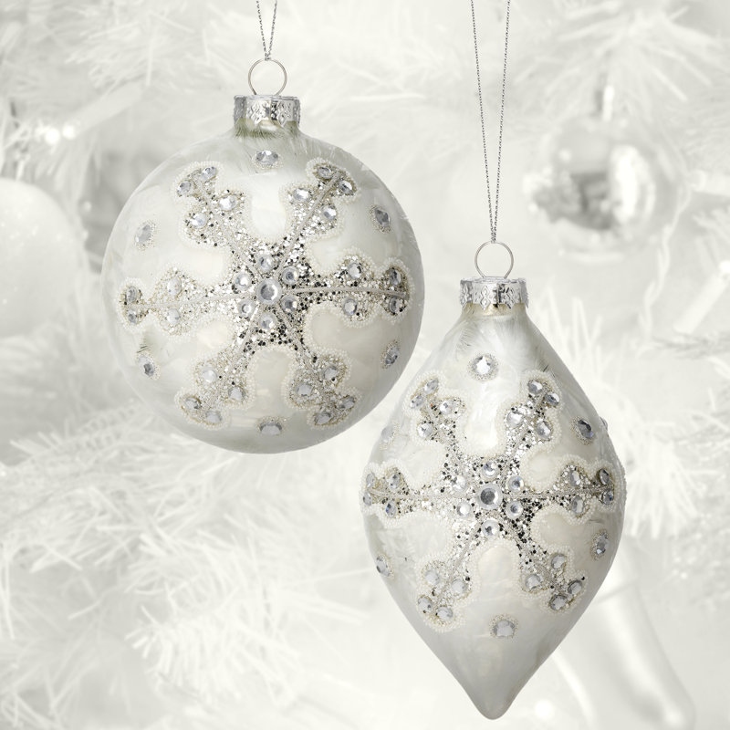 Jayveon 6'' Metal Finial Ornament