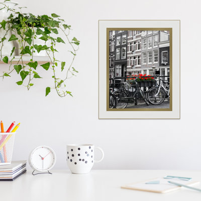 Roseville White Wood Picture Frame
