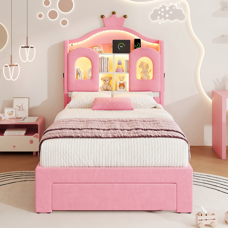 Bed, Pink