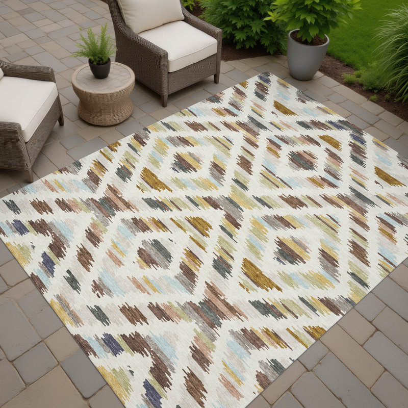 Machine Washable Indoor/Outdoor Chantille Tribal Rug, Beige, 5' x 7'6"