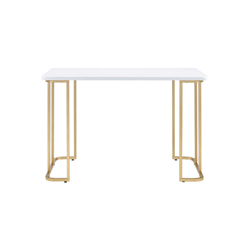 Bureau Estie avec fini blanc et or avec espace de travail spacieux, idéal pour le bureau à domicile et le design élégant.