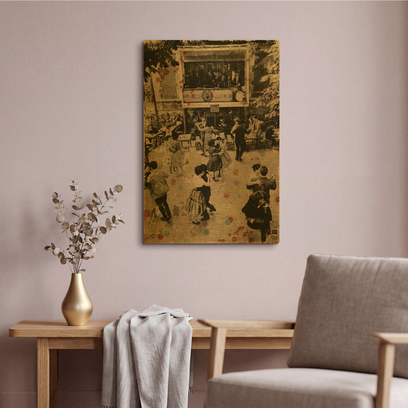 «Dance With Me Paris» par DB Waterman, art mural en métal doré, 16 po x 24 po, 16 po x 24 po
