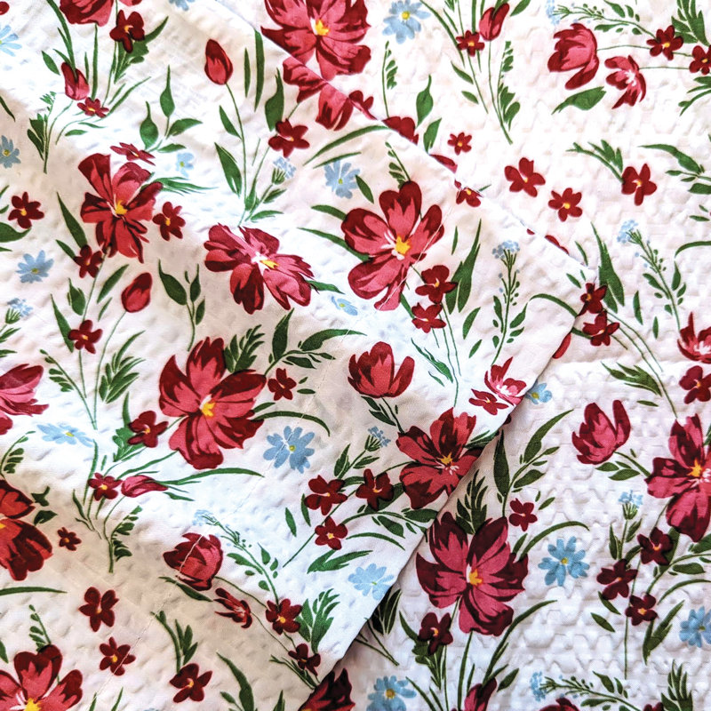 Seersucker Sheet Set, Full + 4 Pillowcases, Poppies