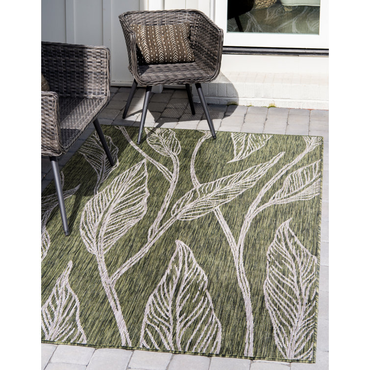 Zenon Floral Indoor / Outdoor Rug