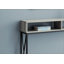 Charmante table d'appoint avec construction robuste et attrait moderne