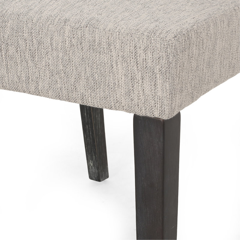 Chaise de salle à manger
