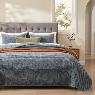 Chambord Cotton Quilt Set
