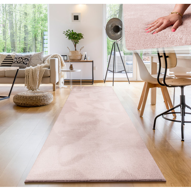 Anarely Shaggy Rug in Pink, Runner 2'6" x 9'8"