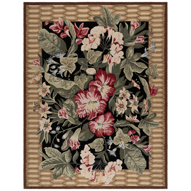 Hogle Hand Hooked Wool Floral Rug