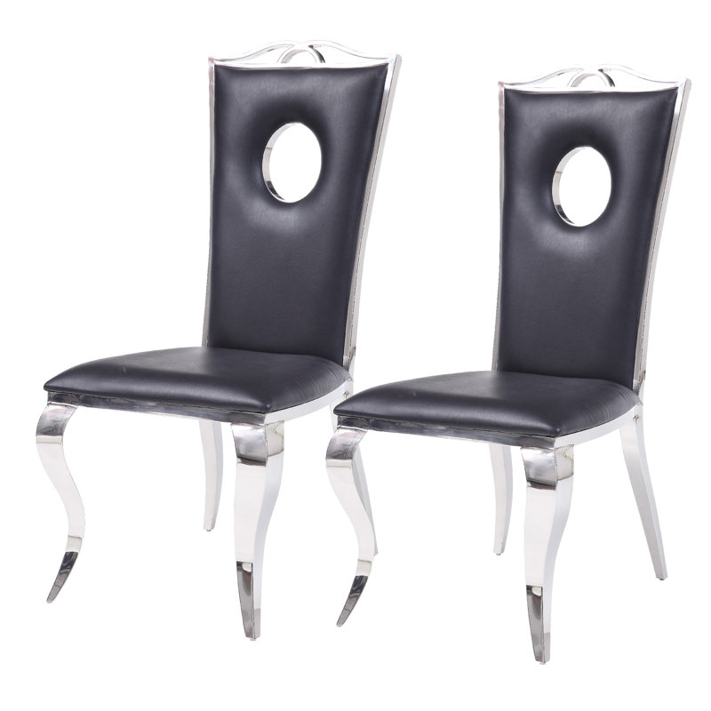 Chaise d’appoint rembourrée en noir Aikens
