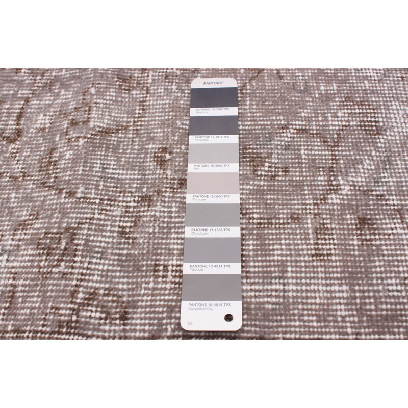 Tapis unique en laine noué à la main de style années 2000 de 5 pi x 8 pi 6 po Oladejo